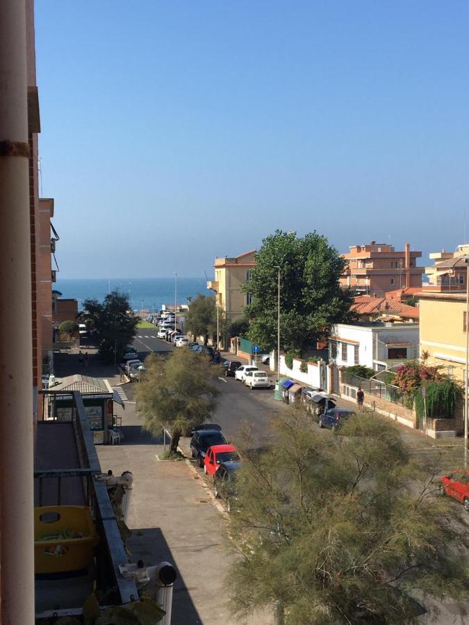 Roma Marine House Hotel ลิโด ดิ ออสเตีย ภายนอก รูปภาพ
